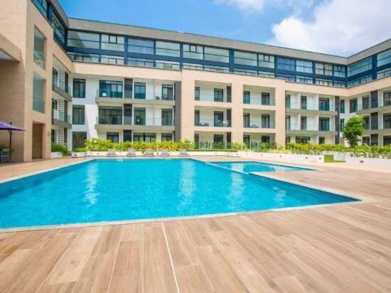 Embassy Gardens Luxury Suites Cpg 阿克拉 外观 照片