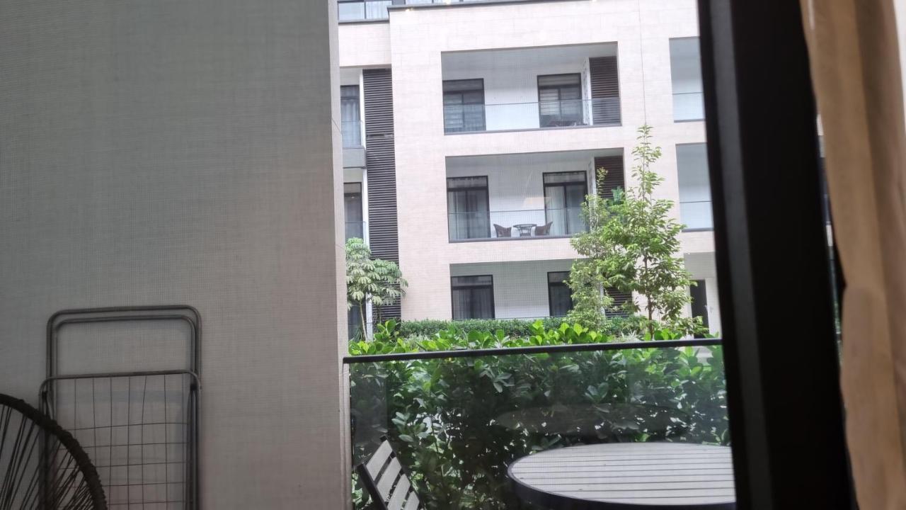 Embassy Gardens Luxury Suites Cpg 阿克拉 外观 照片