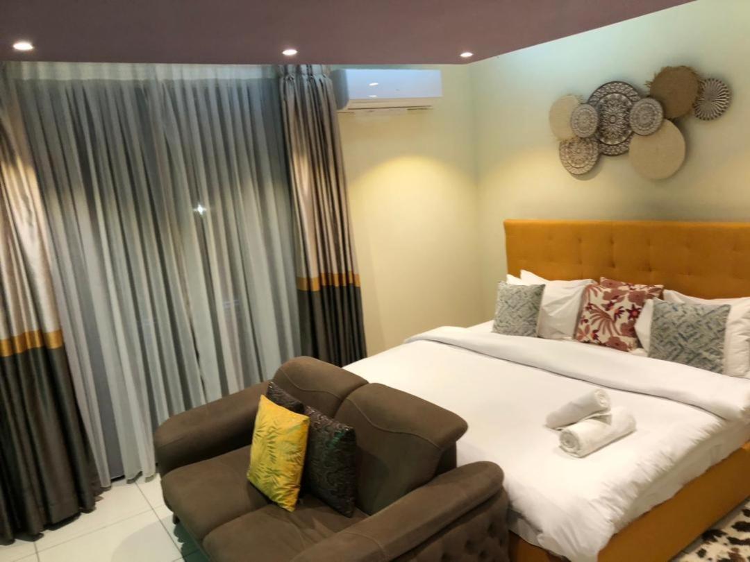 Embassy Gardens Luxury Suites Cpg 阿克拉 外观 照片