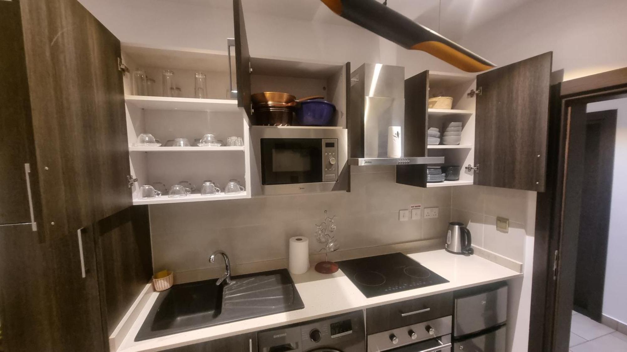 Embassy Gardens Luxury Suites Cpg 阿克拉 外观 照片