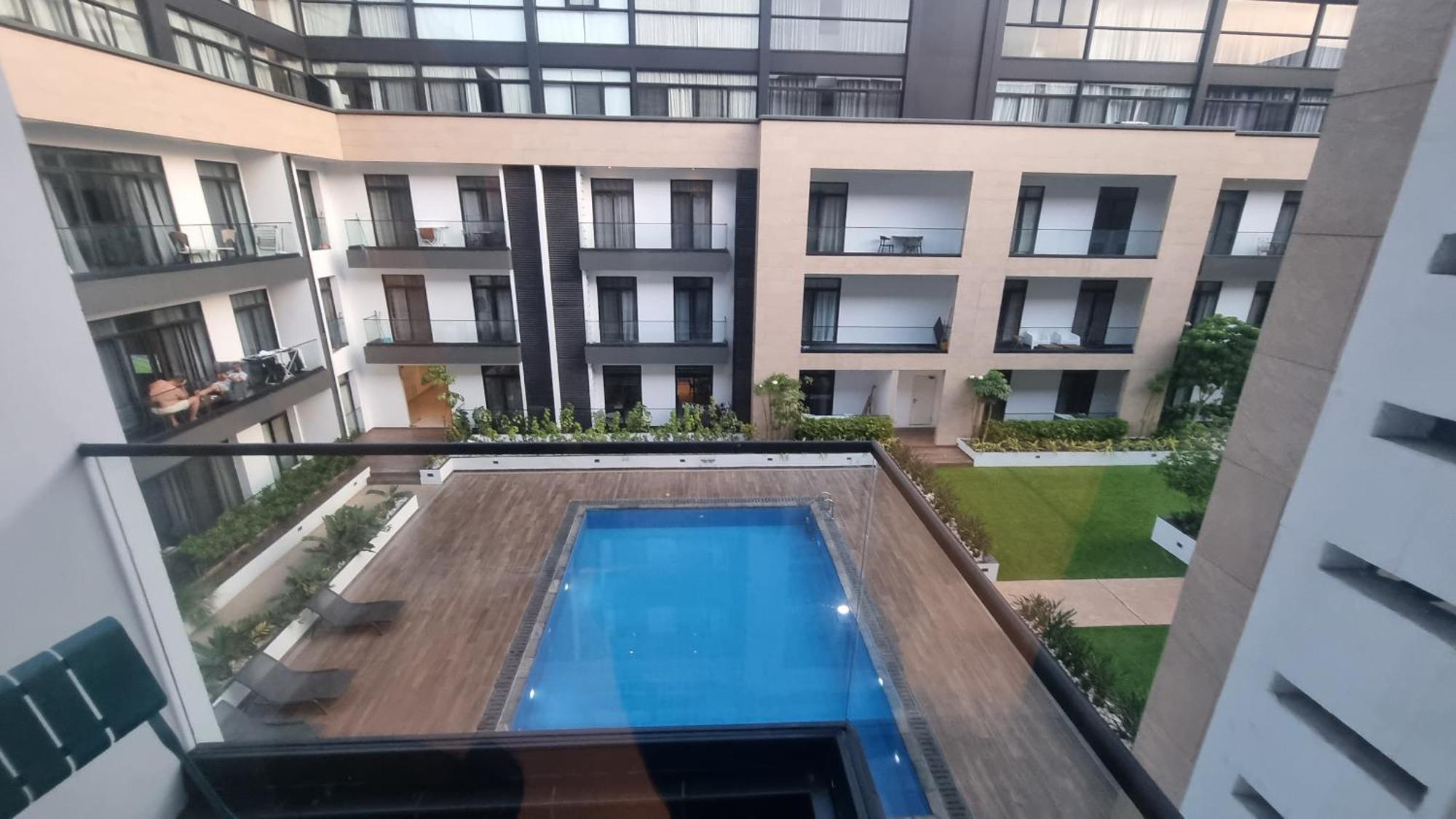 Embassy Gardens Luxury Suites Cpg 阿克拉 外观 照片