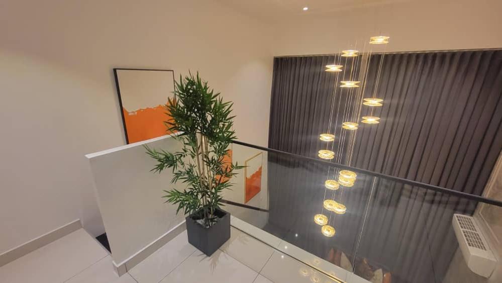Embassy Gardens Luxury Suites Cpg 阿克拉 外观 照片