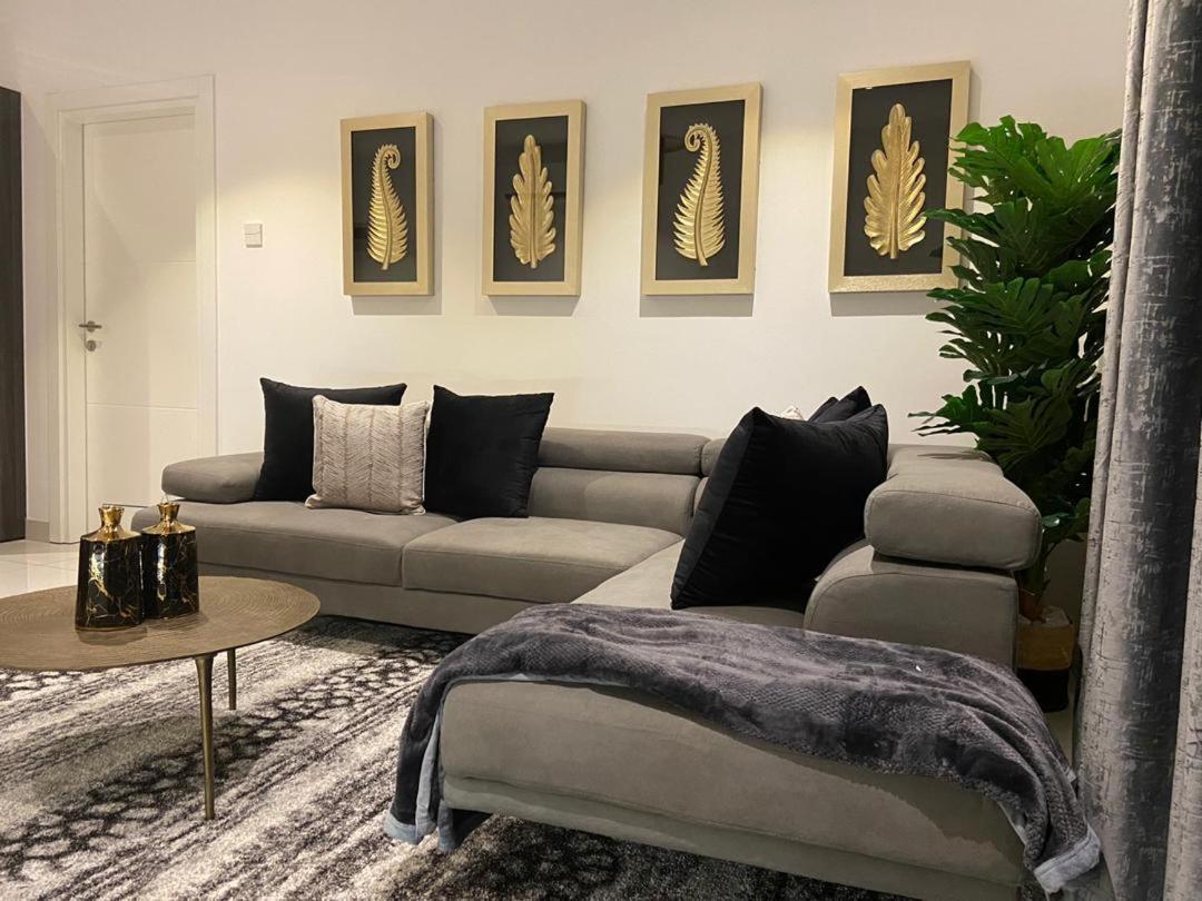 Embassy Gardens Luxury Suites Cpg 阿克拉 外观 照片
